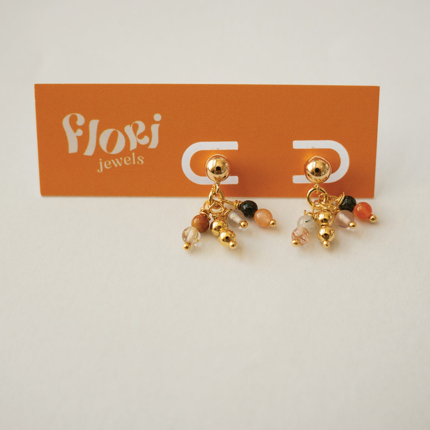 Bendecida los Aretes