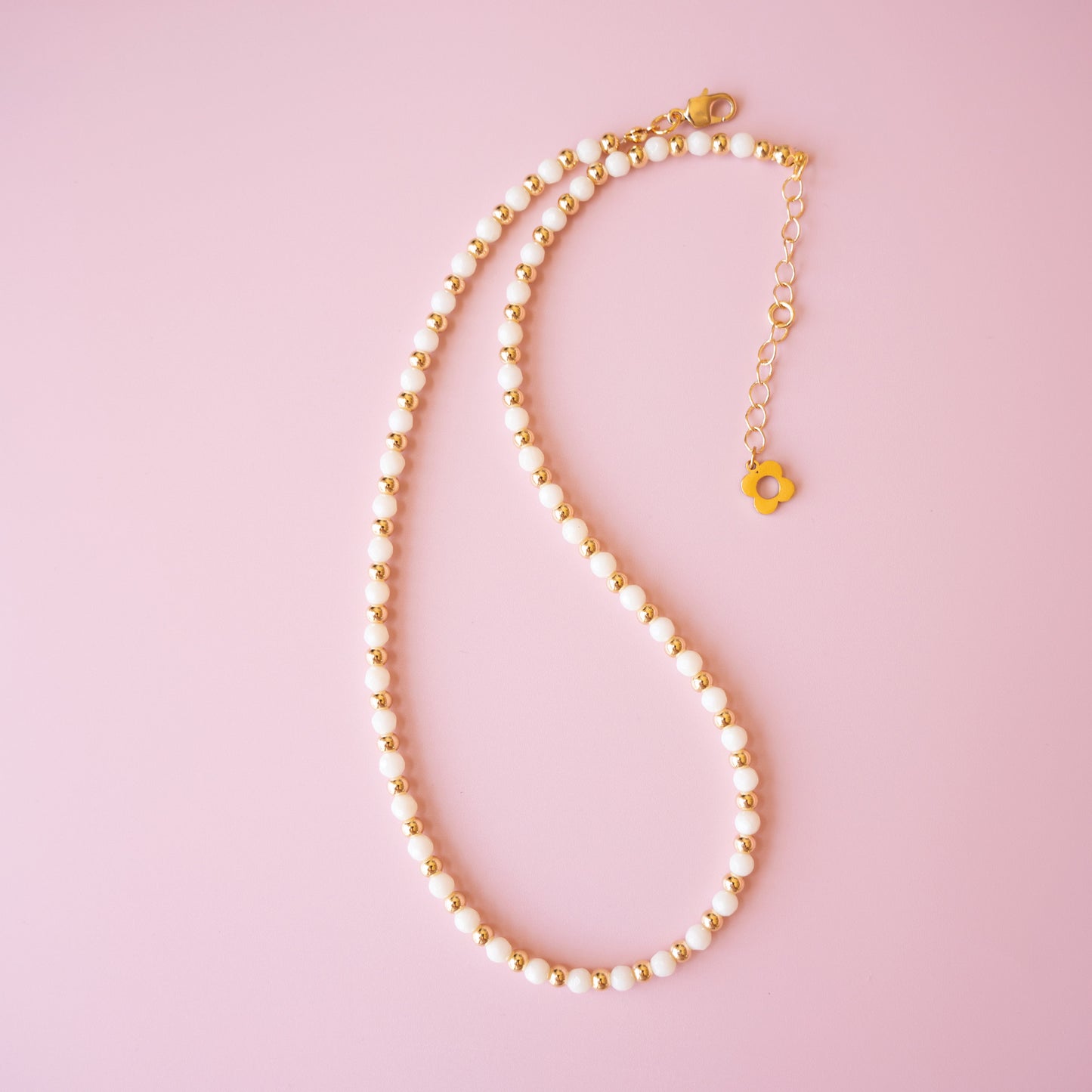 Coral Estela Collar